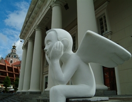 Vilnius Town Hall by V.Valuzis/Lithuanian Tourism Board